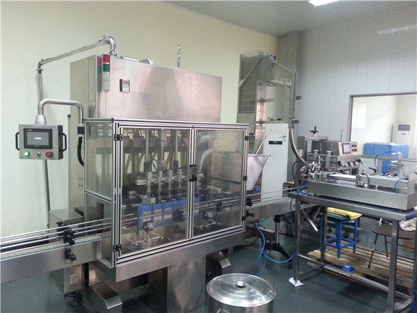 6-boshli avtomatik motor moylarini to'ldirish mashinasi